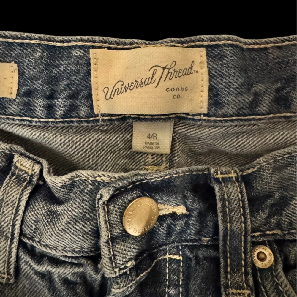 Universal Thread Women’s 90’s Baggy Mid-Rise Blue Jeans Size 4R - Picture 4 of 5